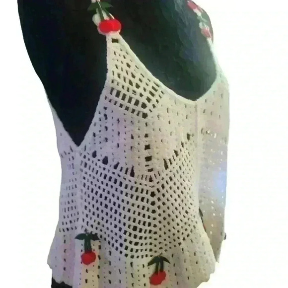 Rebellion knit sweater sz Large - Picture 2 of 3